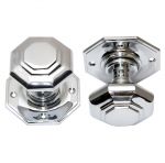 Octagonal Style Polished Chrome Door Knobs / Handles - Unsprung (BC2004)